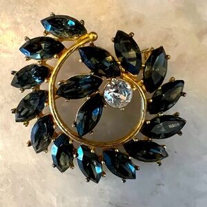 Vintage Swirl Brooch